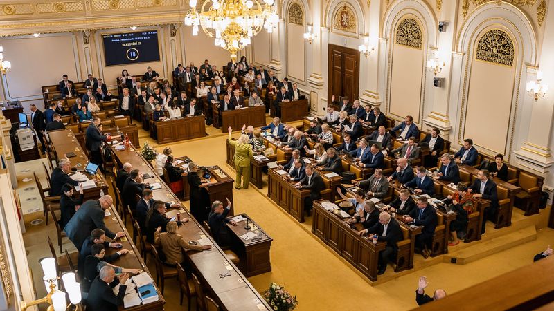 Stanjurovy návrhy všem zdraží energie, varují Piráti. Lex OZE III může zavařit i komunitní energetice Stanjurovy návrhy všem zdraží energie, varují Piráti. Lex OZE III může zavařit i komunitní energetice
