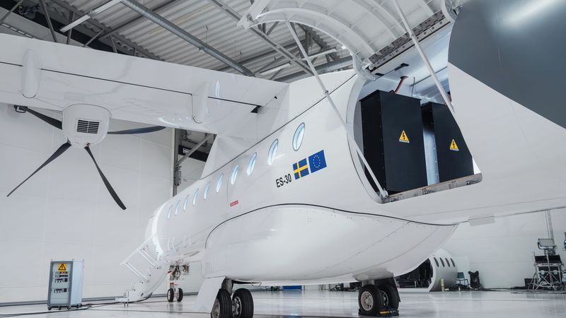 Už letos vzlétne největší letadlo s elektrickým pohonem. Slibuje dolet několik set kilometrů Už letos vzlétne největší letadlo s elektrickým pohonem. Slibuje dolet několik set kilometrů