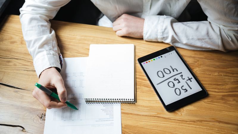 Srovnání cen energií zdarma a bez otravných telefonátů prodejců, ERÚ zpřístupní data všech dodavatelů Srovnání cen energií zdarma a bez otravných telefonátů prodejců, ERÚ zpřístupní data všech dodavatelů
