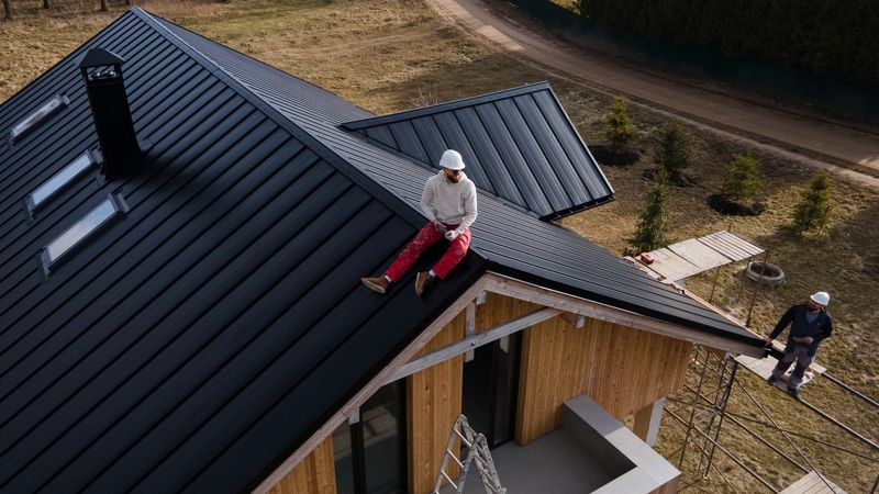 Méně byrokracie, více peněz na komplexní renovace i sdílení energií. Stát odhalil další novinky v NZÚ Méně byrokracie, více peněz na komplexní renovace i sdílení energií. Stát odhalil další novinky v NZÚ