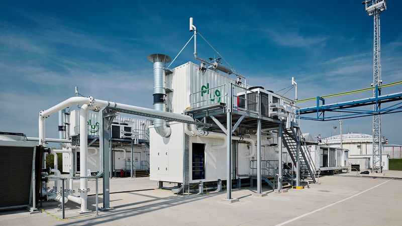 Stát se chystá nakopnout výrobu vodíku. Na nové elektrolyzéry půjdou tři miliardy korun Stát se chystá nakopnout výrobu vodíku. Na nové elektrolyzéry půjdou tři miliardy korun
