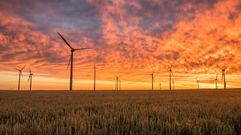 Už pětina elektřiny v EU pochází z větru. Nové elektrárny ale čelí absurdním překážkám Už pětina elektřiny v EU pochází z větru. Nové elektrárny ale čelí absurdním překážkám