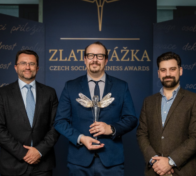 Třetí ročník cen Zlatá vážka odstartoval. Odměny dosáhnou 675 tisíc korun Třetí ročník cen Zlatá vážka odstartoval. Odměny dosáhnou 675 tisíc korun