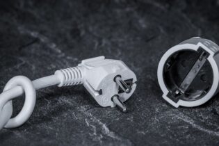 Nezapomněli jste na bojler? Váš domov utrácí za energie, i když jste na dovolené