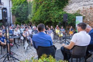 Tisíce lidí debatovalo o zelené budoucnosti. Pro moderní Česko ukázalo zájem regionů