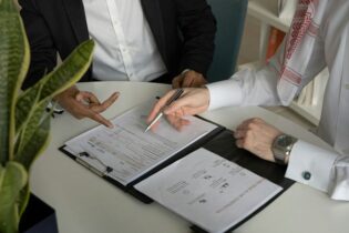 Konec pastí v energetice: Nový zákon chrání zákazníky před neférovými praktikami