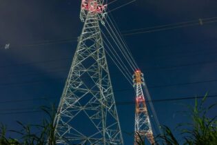 Stačí propojit sítě se sousedy a elektřina může být až o 29 procent levnější