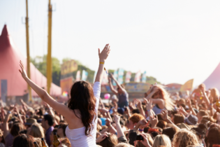 Festivaly 2026: kam vyrazit s čistým svědomím?